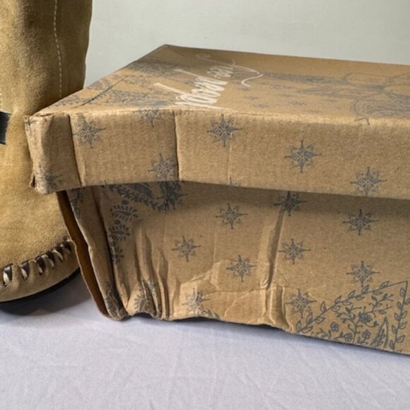 Free People Coronado Suede Mocc Moccasin Boots With Leather Fringe 7 New in Box - Picture 7 of 7